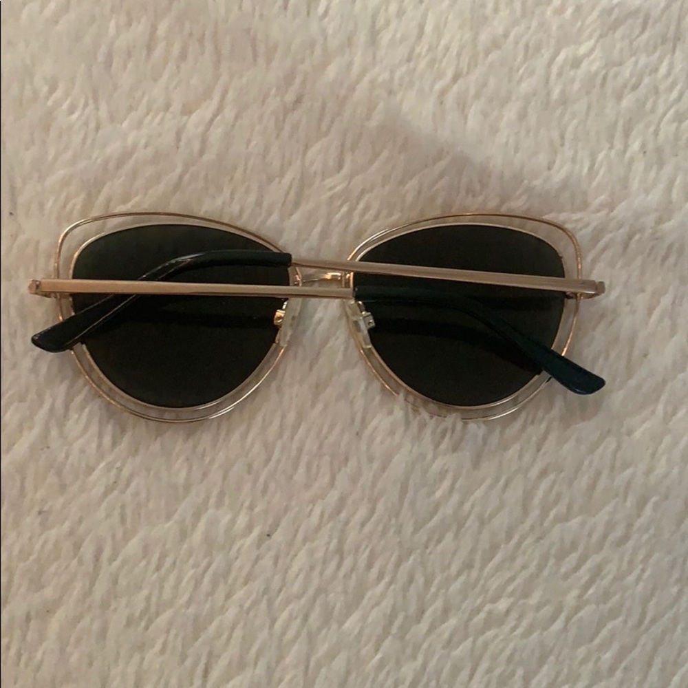 Sunglasses - Picture 2 of 4